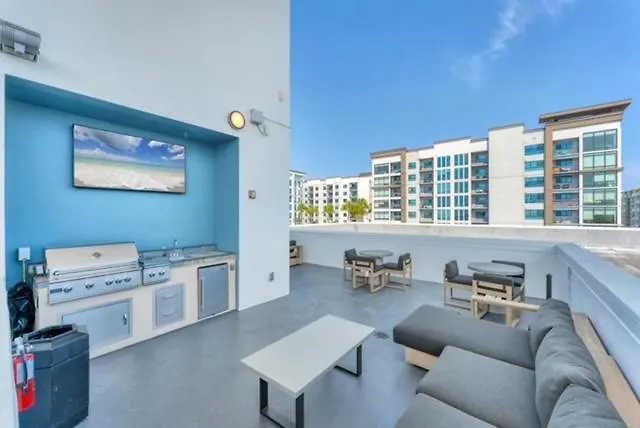 2Bd 2Bth Penthouse Downtown With Large Billiard Room Orlando 0*,