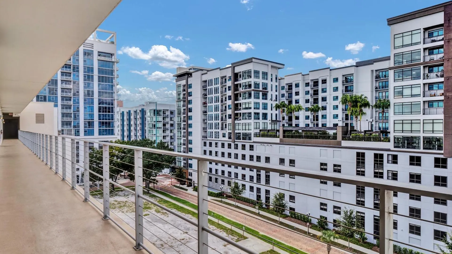 2Bd 2Bth Penthouse Downtown With Large Billiard Room Orlando United States